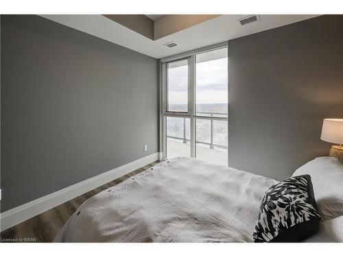 1805-108 Garment Street, Kitchener, ON - Indoor Photo Showing Bedroom