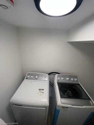118 Golden Boulevard, Welland, ON - Indoor Photo Showing Laundry Room