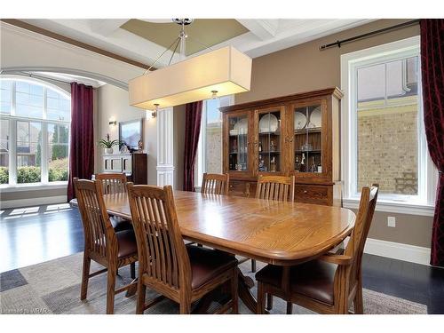 459 Deer Ridge Drive, Kitchener, ON - Indoor Photo Showing Dining Room