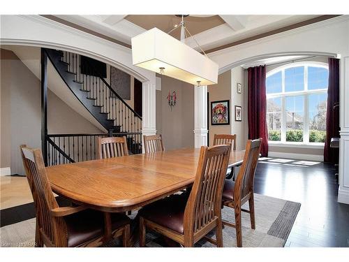 459 Deer Ridge Drive, Kitchener, ON - Indoor Photo Showing Dining Room