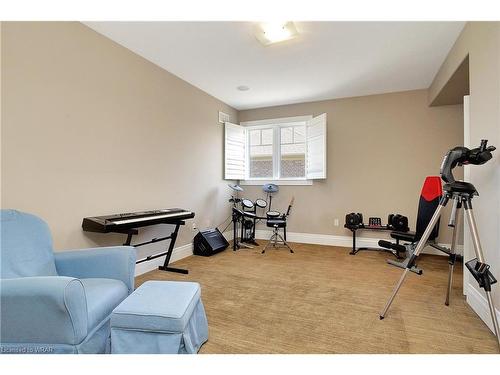 459 Deer Ridge Drive, Kitchener, ON - Indoor Photo Showing Gym Room