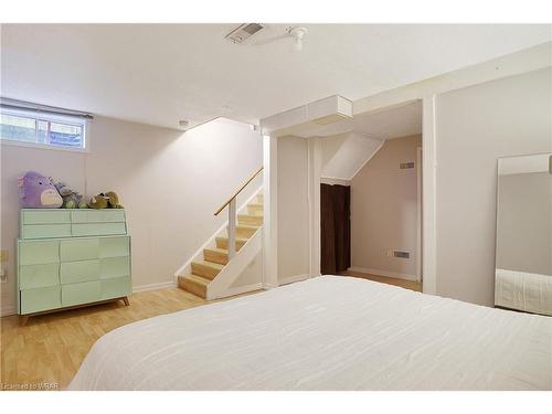 443 Auden Road, Guelph, ON - Indoor Photo Showing Bedroom
