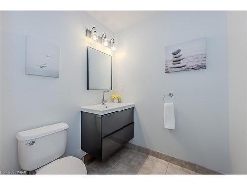 607-191 King Street S, Waterloo, ON - Indoor Photo Showing Bathroom