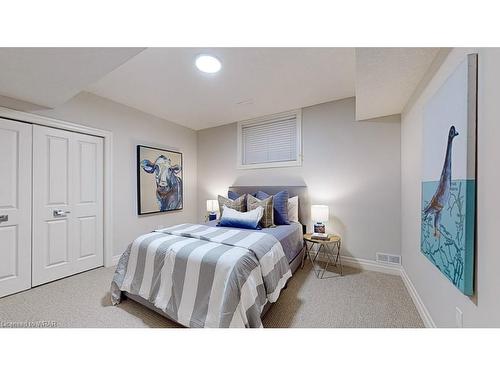 509 Beaver Creek Road, Waterloo, ON - Indoor Photo Showing Bedroom