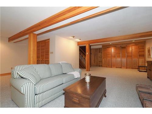 208 Holborn Drive, Kitchener, ON - Indoor Photo Showing Living Room