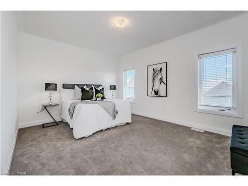 540 Nathalie Crescent, Kitchener, ON - Indoor Photo Showing Bedroom