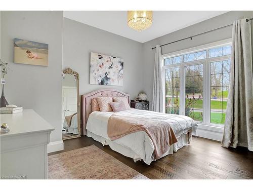 4961 Wellington 29 Road, Guelph, ON - Indoor Photo Showing Bedroom