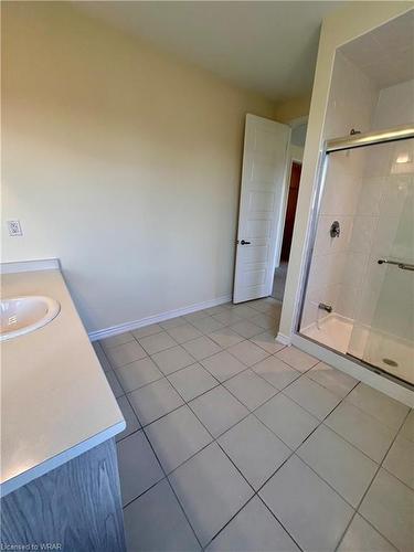 11 William Nador Street, Kitchener, ON - Indoor Photo Showing Bathroom