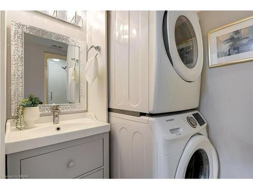 354 Coleridge Place, Waterloo, ON - Indoor Photo Showing Laundry Room