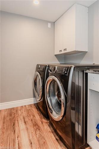 197 Cornwall Street, Waterloo, ON - Indoor Photo Showing Laundry Room