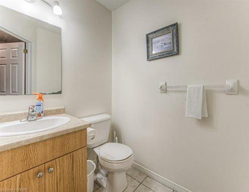 3-10 Fallowfield Drive, Kitchener, ON - Indoor Photo Showing Bathroom