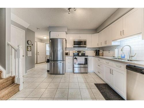 3-10 Fallowfield Drive, Kitchener, ON - Indoor Photo Showing Kitchen With Stainless Steel Kitchen