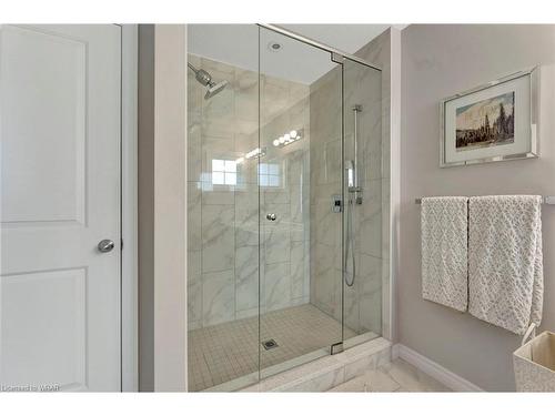251 Cranbrook Street, Kitchener, ON - Indoor Photo Showing Bathroom