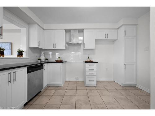 150 Watermill Street Street, Kitchener, ON - Indoor Photo Showing Kitchen