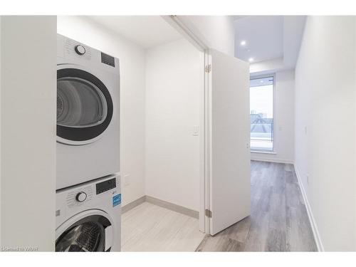 310-5 Wellington Street S, Kitchener, ON - Indoor Photo Showing Laundry Room