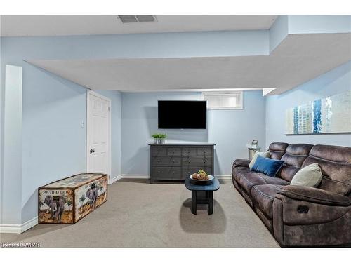 167 Pine Martin Crescent, Kitchener, ON - Indoor Photo Showing Living Room