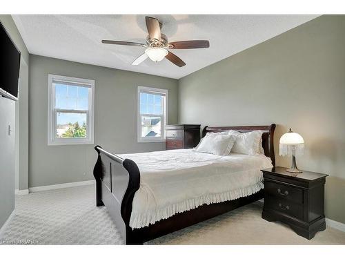 69 Coulthard Boulevard, Cambridge, ON - Indoor Photo Showing Bedroom