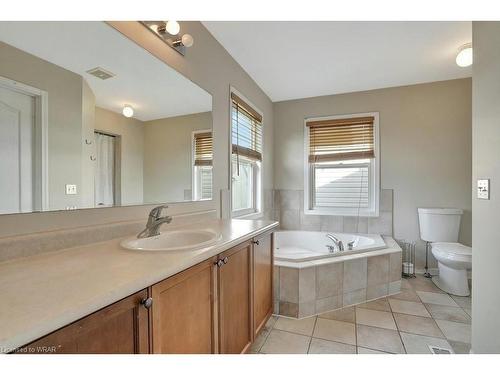 69 Coulthard Boulevard, Cambridge, ON - Indoor Photo Showing Bathroom