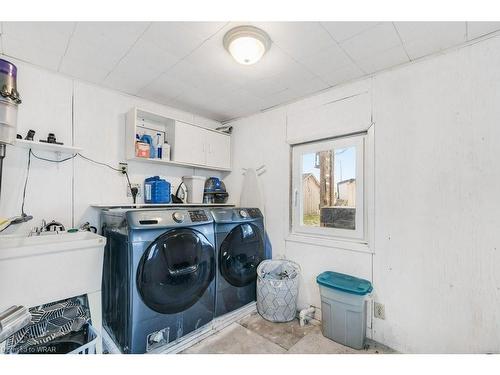 754992 Oxford Rd 55 Highway, Woodstock, ON - Indoor Photo Showing Bathroom