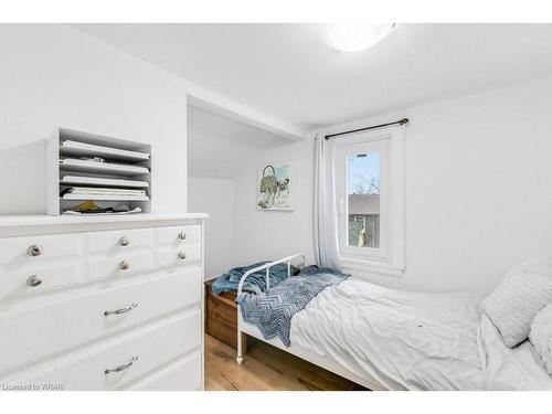 754992 Oxford Rd 55 Highway, Woodstock, ON - Indoor Photo Showing Bedroom