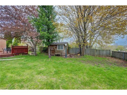 135 Sunrise Place, Kitchener, ON - Outdoor With Backyard