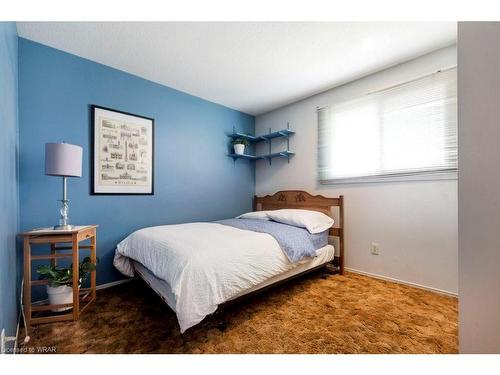 22 Braemar Road, Cambridge, ON - Indoor Photo Showing Bedroom