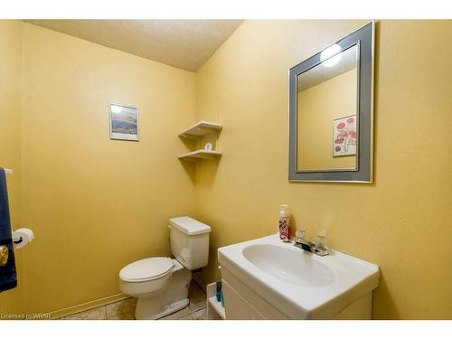 22 Braemar Road, Cambridge, ON - Indoor Photo Showing Bathroom