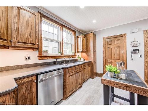 34 Euclid Avenue, Waterloo, ON - Indoor Photo Showing Kitchen With Double Sink