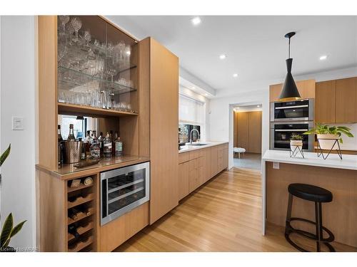 66 Metcalfe Street, Guelph, ON - Indoor Photo Showing Kitchen