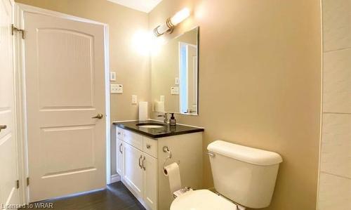 3F-1460 Highland Road W, Kitchener, ON - Indoor Photo Showing Bathroom
