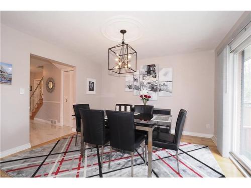 152 Dalewood Drive, Kitchener, ON - Indoor Photo Showing Dining Room