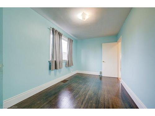 103 Glassco Avenue N, Hamilton, ON - Indoor Photo Showing Other Room