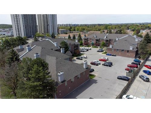 26-3085 Kingsway Drive, Kitchener, ON - Outdoor With View