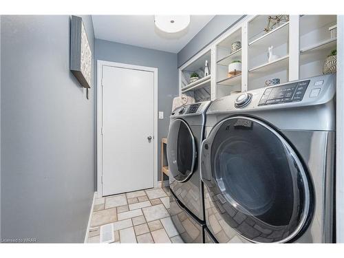 595 Leighland Drive, Waterloo, ON - Indoor Photo Showing Laundry Room
