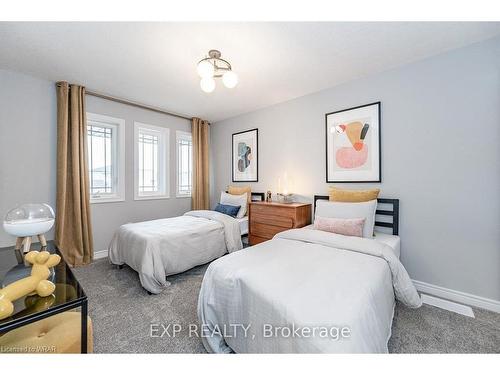 300 Grange Road, Guelph, ON - Indoor Photo Showing Bedroom