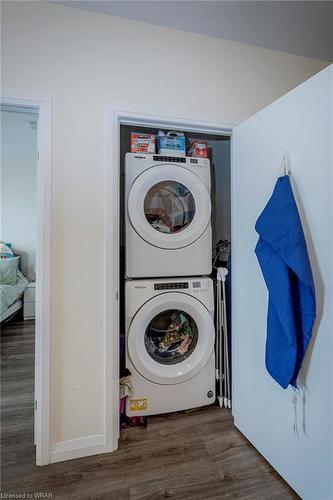 701-60 Charles Street W, Kitchener, ON - Indoor Photo Showing Laundry Room