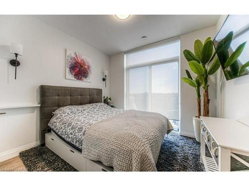 507-399 Queen Street S, Kitchener, ON - Indoor Photo Showing Bedroom