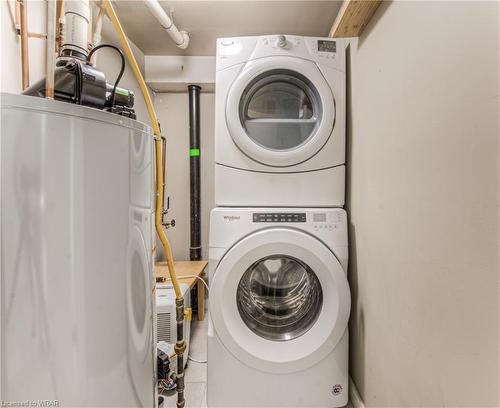 137 Huber Street, Kitchener, ON - Indoor Photo Showing Laundry Room