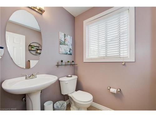 646 Mortimer Drive, Cambridge, ON - Indoor Photo Showing Bathroom