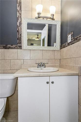 105-29 West Avenue, Kitchener, ON - Indoor Photo Showing Bathroom