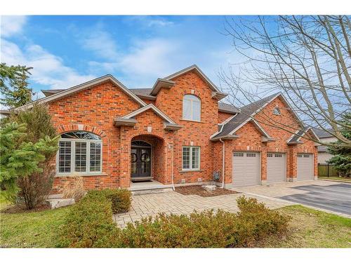 4 Cottonwood Crescent, Cambridge, ON - Outdoor With Facade
