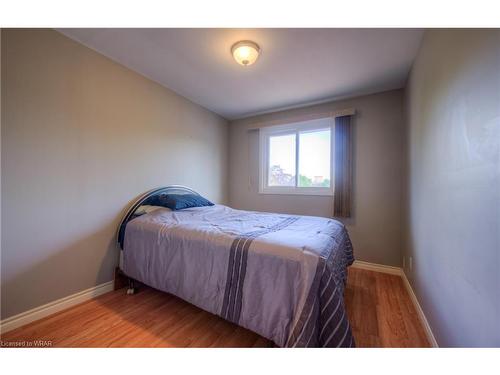 44 Ralgreen Crescent, Kitchener, ON - Indoor Photo Showing Bedroom