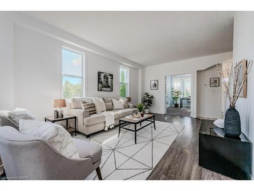 145 Hawkswood Drive, Kitchener, ON - Indoor Photo Showing Living Room