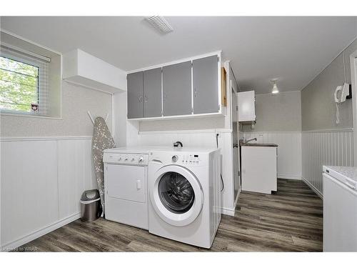 36 Spruce Street, Cambridge, ON - Indoor Photo Showing Laundry Room