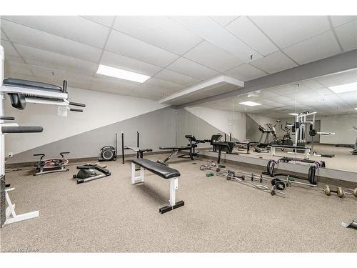 302-29 West Avenue, Kitchener, ON - Indoor Photo Showing Gym Room