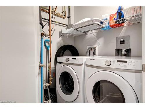 106-161 Ottawa Street, Kitchener, ON - Indoor Photo Showing Laundry Room