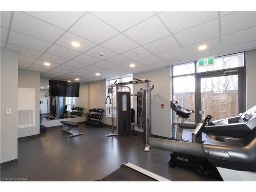211-399 Queen St S Street S, Kitchener, ON - Indoor Photo Showing Gym Room