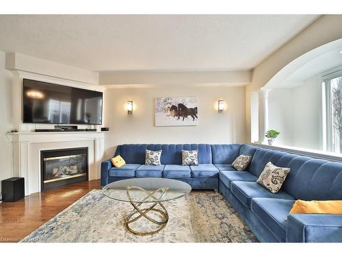5346 Haldimand Crescent, Burlington, ON - Indoor Photo Showing Living Room With Fireplace