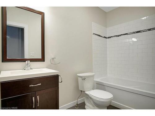 301-31 Main Street, Cambridge, ON - Indoor Photo Showing Bathroom