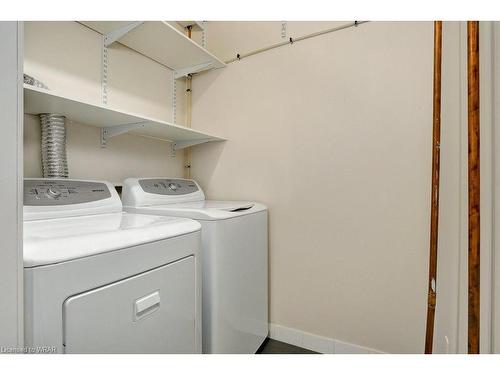 301-31 Main Street, Cambridge, ON - Indoor Photo Showing Laundry Room